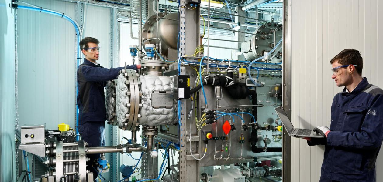 Battolyser Systems and VDL Hydrogen Systems merge to become Alquion